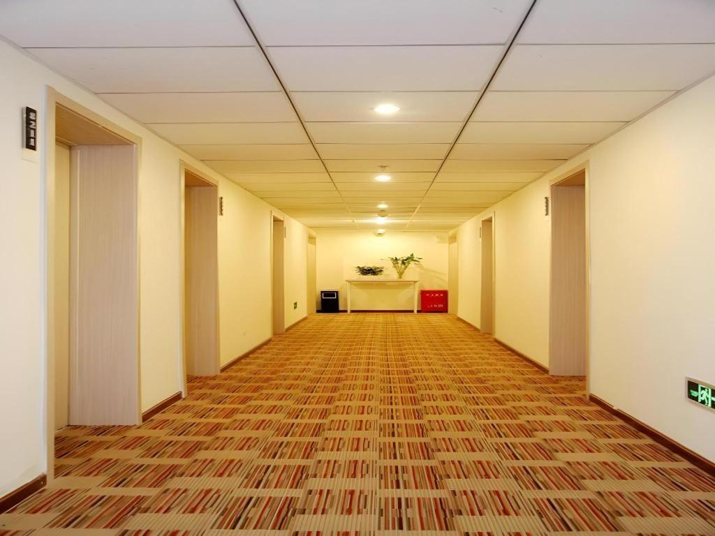 Beijing Yi Jia Hotel エクステリア 写真